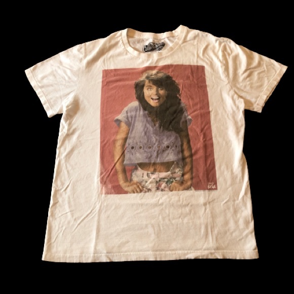 Vintage Style Saved By The Bell Kelly Kapowski TV Show Shirt - Picture 1 of 4